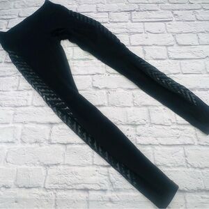 lululemon Size 6 High Waist Black Leggings with Side Aztec Detail